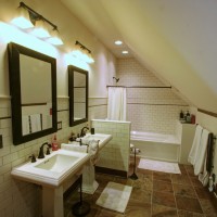 Mor Banyo Dekorasyonu